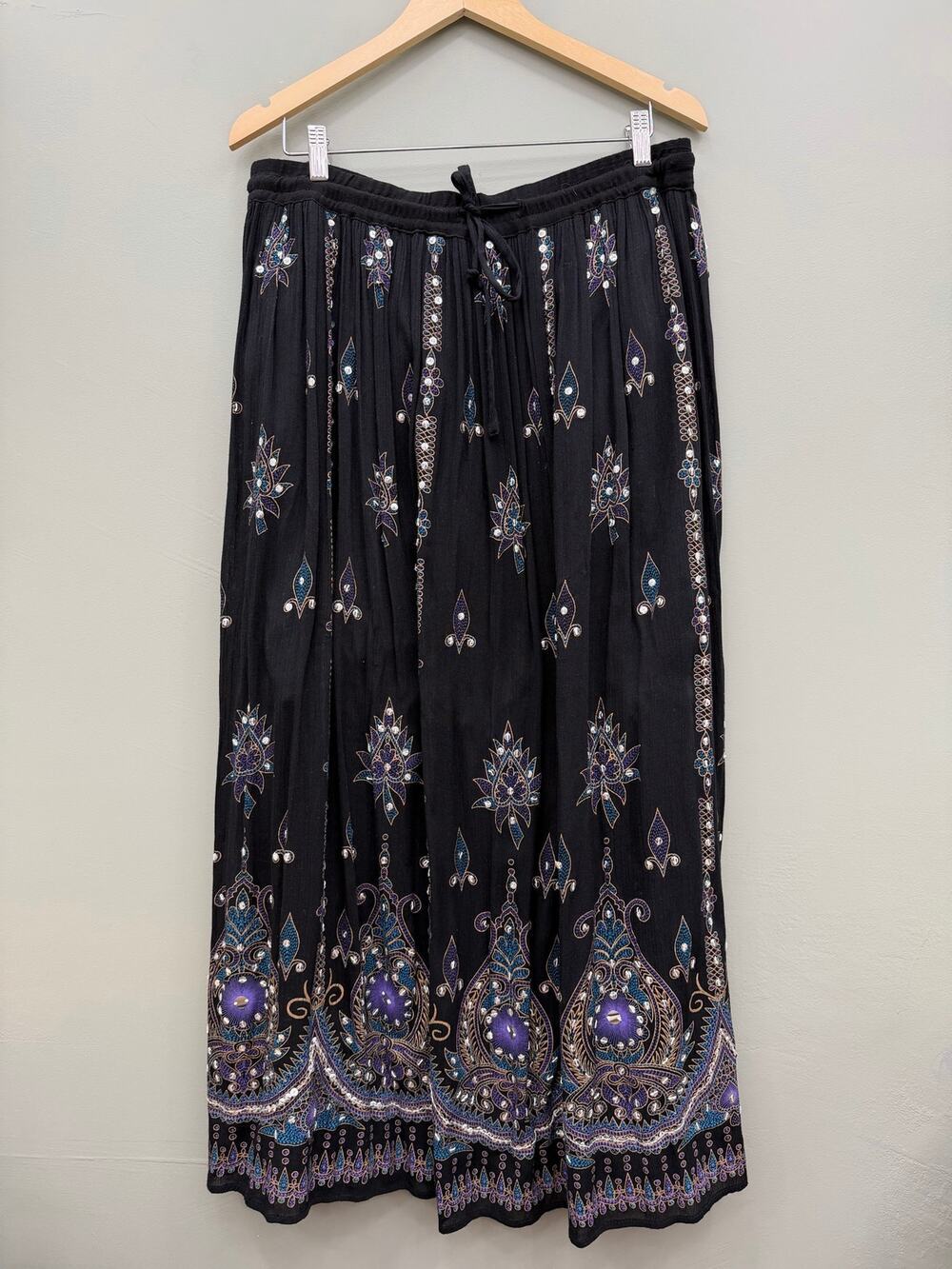 Dressbarn Vintage Black Embellished Rayon MaxiSkirt MirrorSequin Boho Whimsigoth